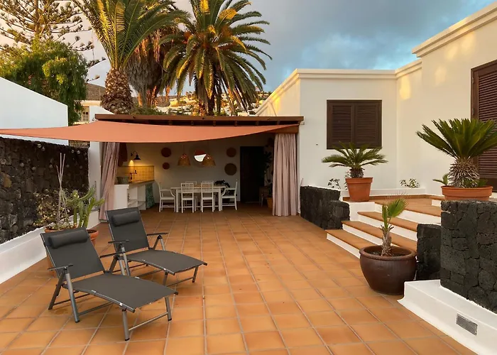 Casa Tegue * Nazaret